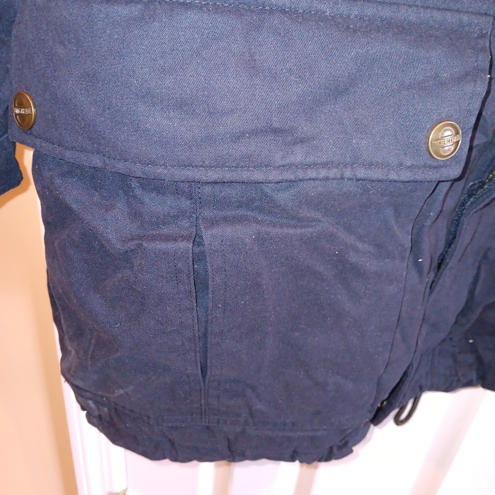 Winter Coat - Picture 8 of 10